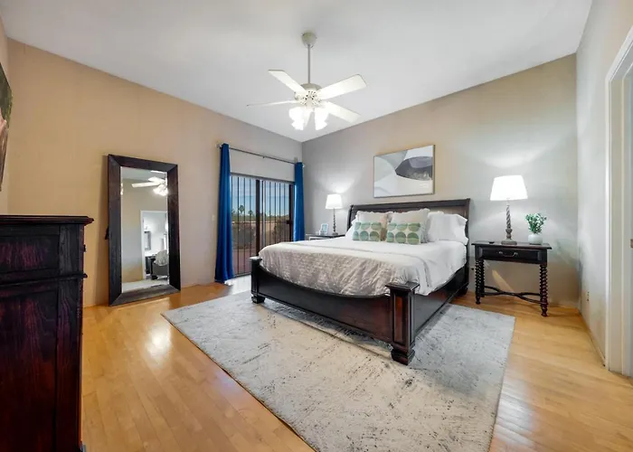 Community Pool And Spa, 4 Bedroom 3 Ba, Yard, Office *